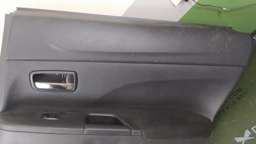 GUARNECIDO PUERTA TRASERA DERECHA Mitsubishi ASX (GA0W) 