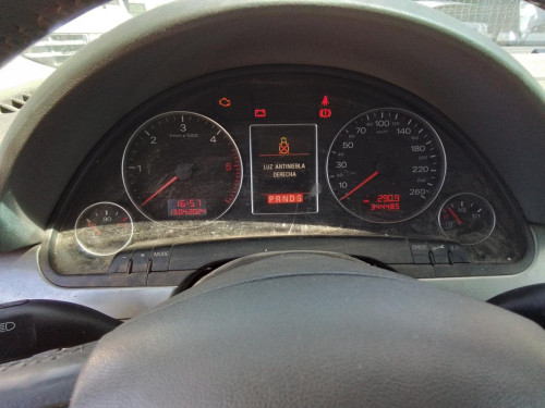  AUDI A4 BERLINA (8E) 