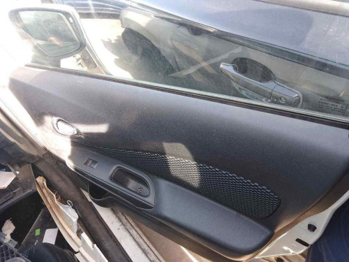 GUARNECIDO PUERTA TRASERA DERECHA Nissan NOTE (E12) 