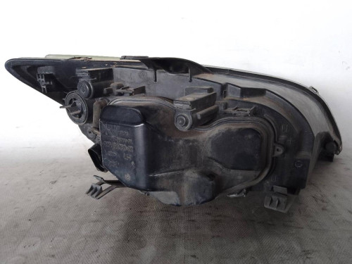 FARO IZQUIERDO Ford FOCUS BERLINA (CAP) 