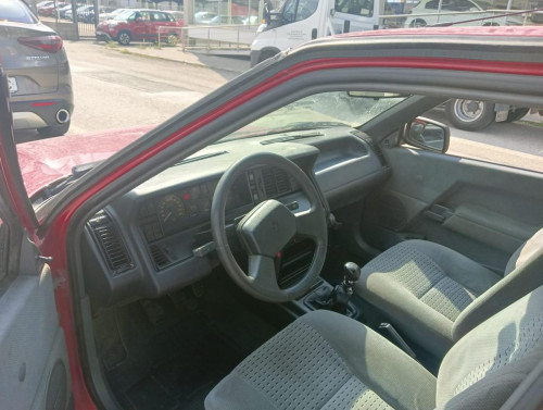 RENAULT R 21 BERLINA (B/L48) — vehículo donante para recambios 
