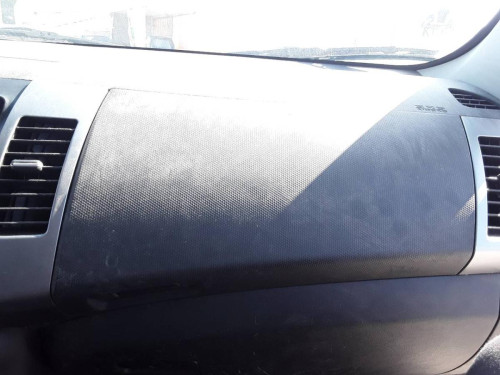 GUANTERA MITSUBISHI OUTLANDER (CW0) 
