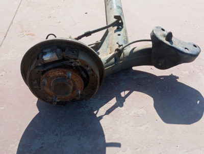 PUENTE TRASERO, FORD, B-MAX (CB2)