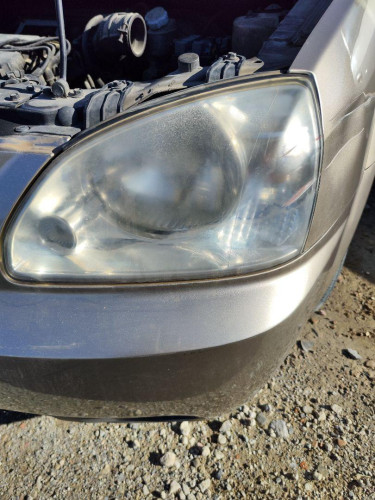 FARO IZQUIERDO Kia CARENS (RS) 
