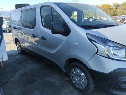  RENAULT TRAFIC III FURGÓN 