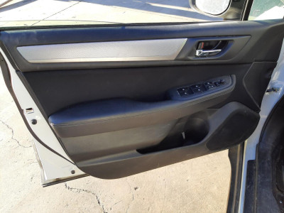 SUBARU OUTBACK (B15)