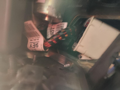 CAJA RELES / FUSIBLES OPEL CORSA C 