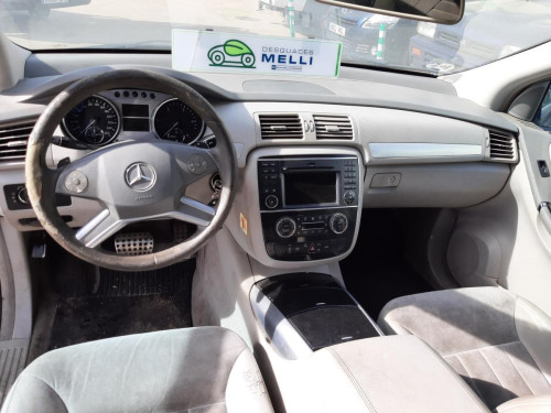  MERCEDES-BENZ CLASE R (BM 251) 