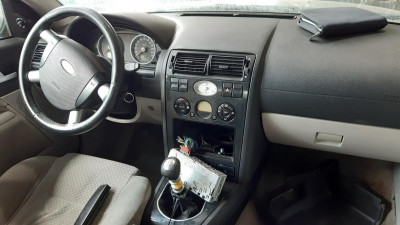 FORD MONDEO BERLINA (GE)