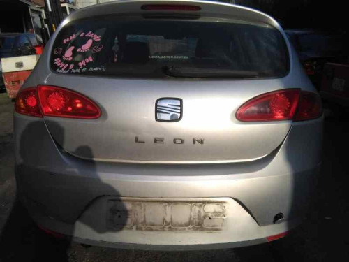  SEAT LEON (1P1) 