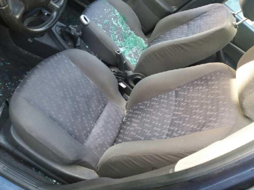  FORD FOCUS BERLINA (CAK) 