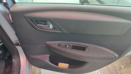  CITROEN C4 BERLINA 