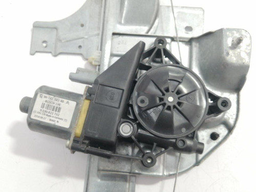 ELEVALUNAS DELANTERO DERECHO PEUGEOT 208 