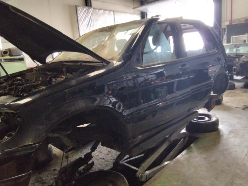  MERCEDES-BENZ CLASE ML (BM 163) 