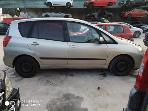  TOYOTA COROLLA VERSO (E12) 