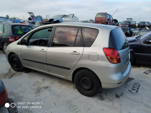  TOYOTA COROLLA VERSO (E12) 