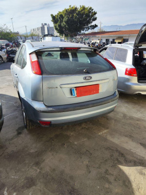 FORD FOCUS BERLINA (CAP)