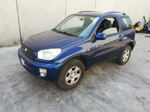 TOYOTA RAV4 (A2) — vehículo donante para recambios 