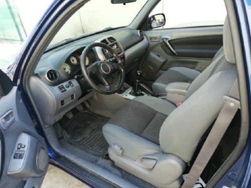 TOYOTA RAV4 (A2) — vehículo donante para recambios 