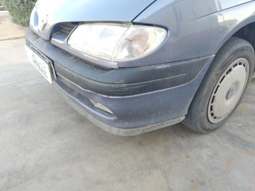 PARAGOLPES DELANTERO Renault Megane I Scenic (JA0)(1996->) RENAULT Megane I Scenic (JA0)(1996->) 