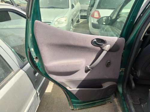 MANETA INTERIOR TRASERA IZQUIERDA Mercedes-Benz CLASE A (BM 168) 
