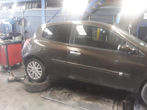  RENAULT CLIO III 