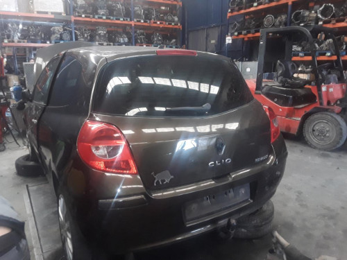  RENAULT CLIO III 