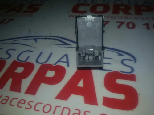  MANDO ELEVALUNAS TRASERO IZQUIERDO Seat IBIZA SC (6J1) 
