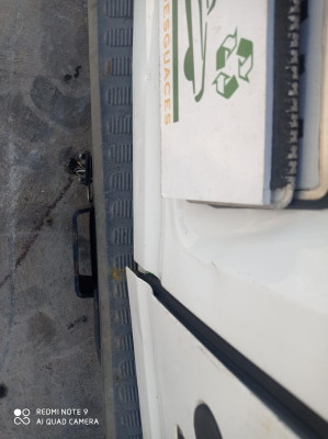 PORTON TRASERO IZQUIERDO Ford Transit Connect (TC7)(2002->)