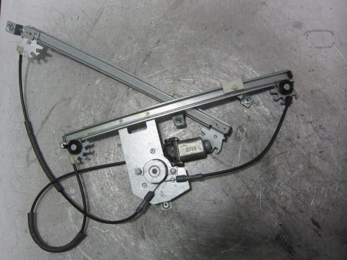  ELEVALUNAS DELANTERO DERECHO RENAULT CLIO III 