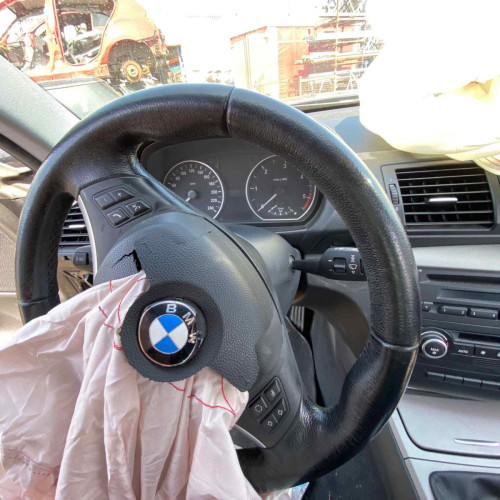 BMW SERIE 1 BERLINA (E81/E87) de segunda mano