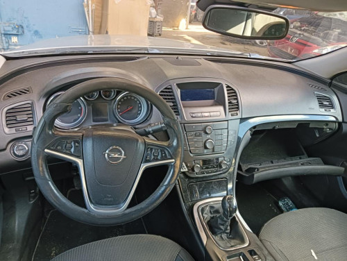 OPEL INSIGNIA BERLINA — автомобиль-донор на запчасти 