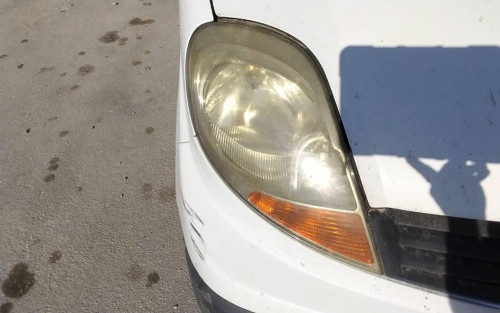 FARO DERECHO Renault TRAFIC II FURGÓN 