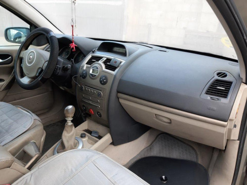 RENAULT MEGANE II BERLINA 5P de segunda mano