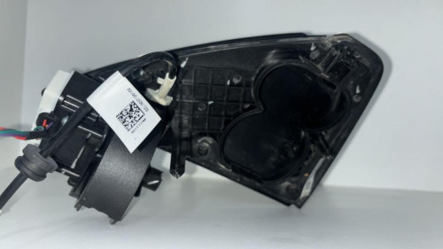 TAPA EXTERIOR COMBUSTIBLE TESLA MODEL 3 