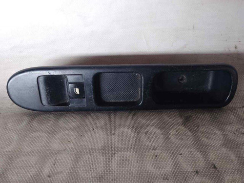 MANDO ELEVALUNAS DELANTERO DERECHO Peugeot 307 (S1)(04.2001) 