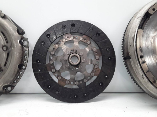 KIT EMBRAGUE Peugeot 5008 