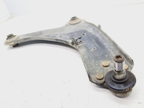  BRAZO SUSPENSION INFERIOR DELANTERO DERECHO Renault LAGUNA II (BG0) 