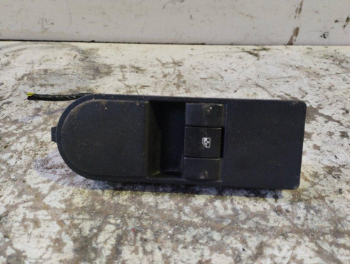 MANDO ELEVALUNAS DELANTERO DERECHO Opel ASTRA G BERLINA 