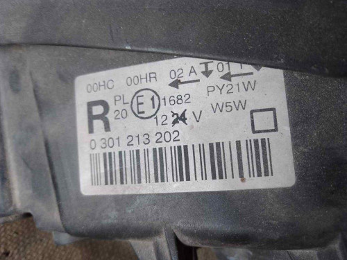 FARO DERECHO Peugeot 407 