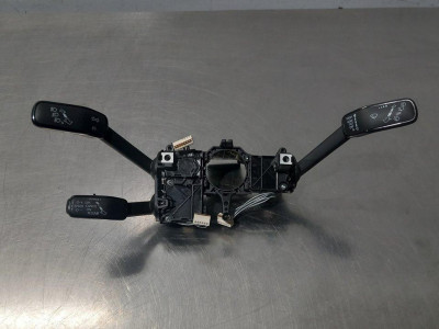 MANDO LUCES, SKODA, KAROQ (NU)