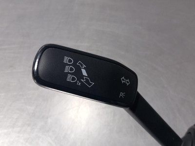 MANDO LUCES, SKODA, KAROQ (NU)