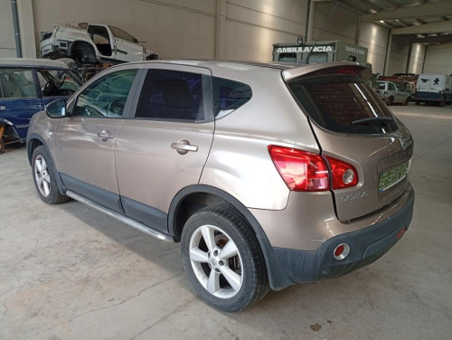 NISSAN QASHQAI (J10) — vehículo donante para recambios 