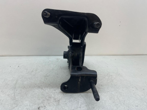 SOPORTE MOTOR TRASERO Toyota COROLLA VERSO (R1) 