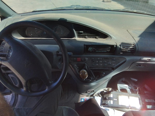  PEUGEOT 806 