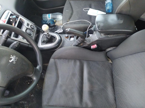  ENGANCHE CINTURON DELANTERO DERECHO PEUGEOT 308 