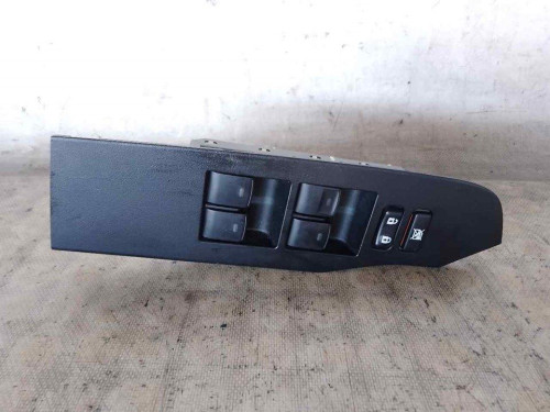 MANDO ELEVALUNAS DELANTERO IZQUIERDO Toyota AURIS (E18) 