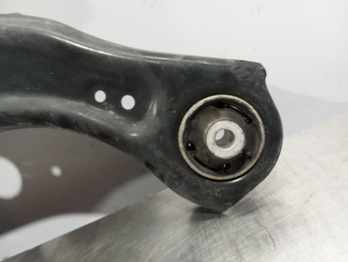 BRAZO SUSPENSION INFERIOR DELANTERO IZQUIERDO Seat IBIZA (KJ1) 