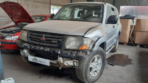 MITSUBISHI MONTERO (V60/V70) 