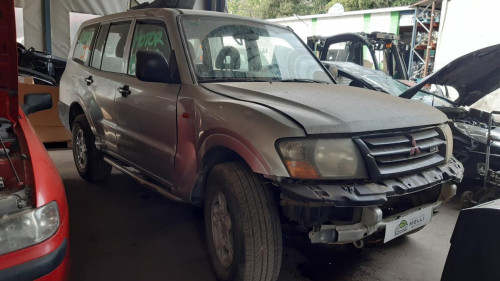  MITSUBISHI MONTERO (V60/V70) 